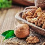 Eating walnuts is good for our health but there are small cautions Midss