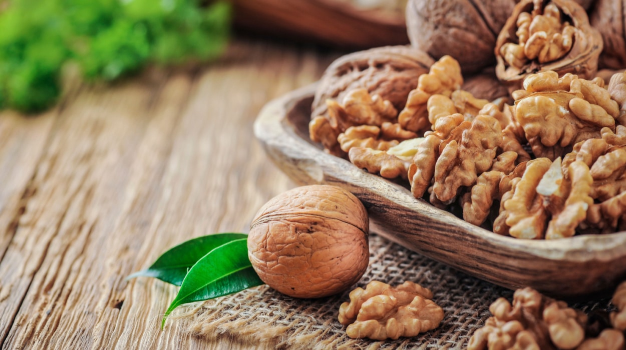 Eating walnuts is good for our health but there are small cautions Midss